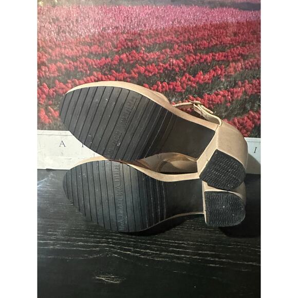 Ooh La La Platform open toe leather Open Toe heels size 6 - Picture 6 of 7